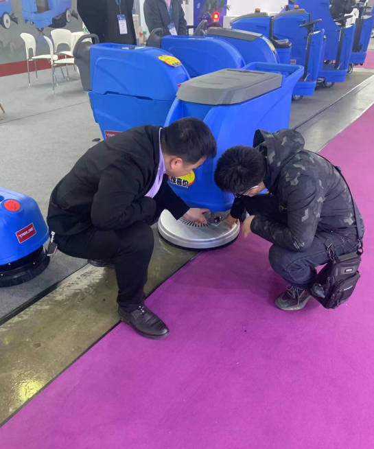 盐城小型电动洗地机是否适合用于环卫保洁