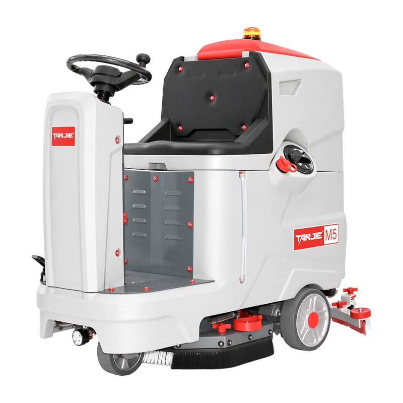 盐城坦洁驾驶式洗地机M5【单刷】
